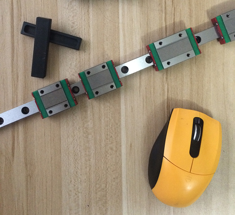 高精度輕型小線軌方型方軌國(guó)產(chǎn)微型線性導(dǎo)軌MGN/MGW滾珠直線滑軌